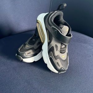 Nike shoes for boys in size 9